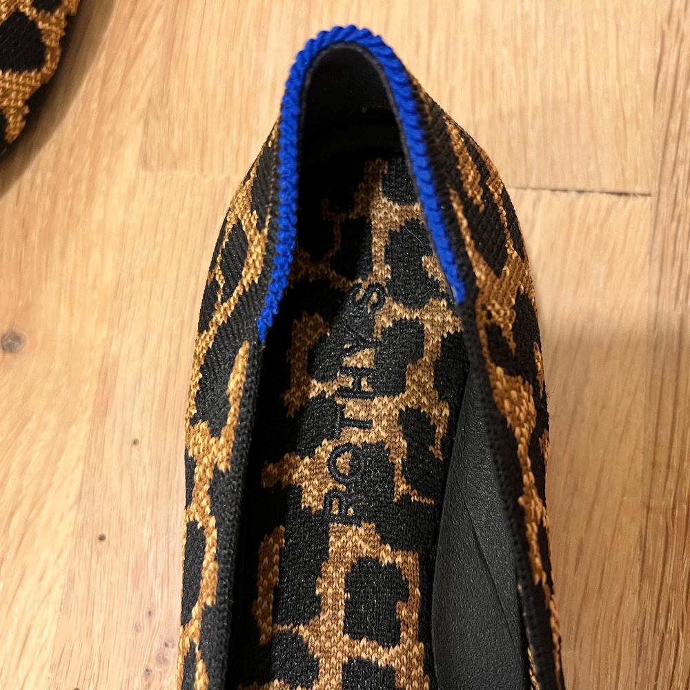 Rothys Leopard Print Almond Loafer Size 7 - Picture 3 of 5